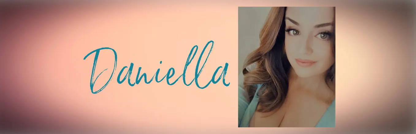 OnlyFans cuenta daniellarenee header 2