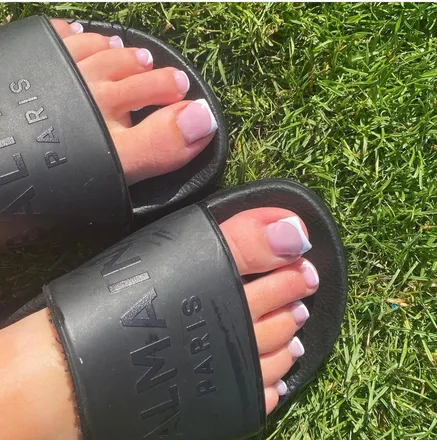 OnlyFans cuenta naomieleexx header 2
