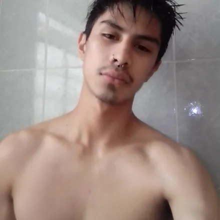 OnlyFans cuenta little_crow04 header 2