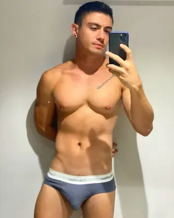 OnlyFans cuenta leoocarvajal11 avatar 1