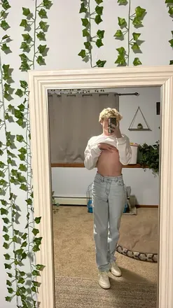 OnlyFans account  star_only avatar 1