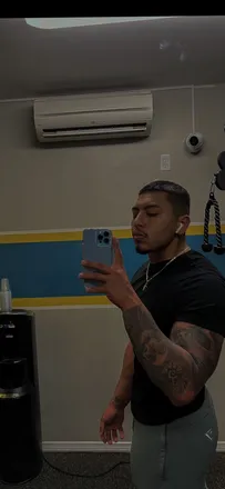 OnlyFans cuenta einm_123 header 2