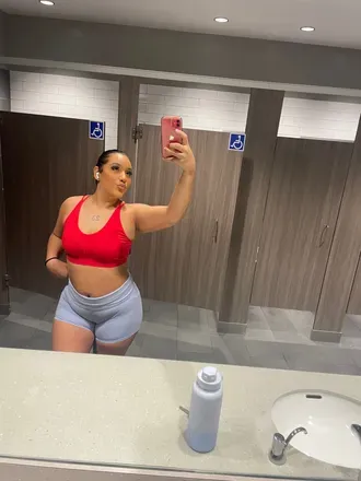 OnlyFans cuenta smokinmami avatar 1