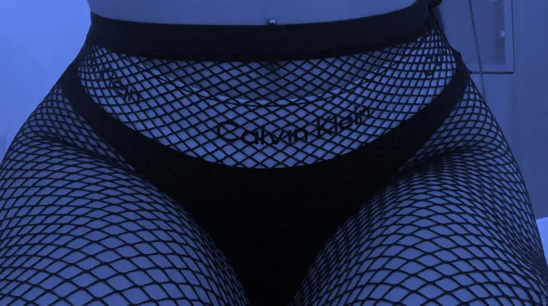 OnlyFans cuenta imyourvenuss header 2