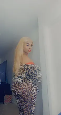 OnlyFans cuenta mz.jones header 2