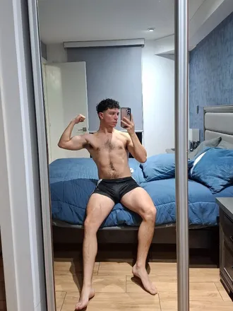 OnlyFans cuenta estebananotee header 2