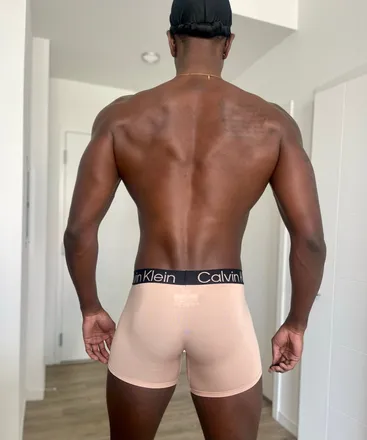 OnlyFans cuenta hungnscrubs header 2
