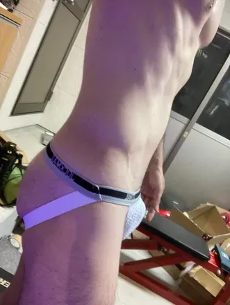 OnlyFans cuenta underweartomony avatar 1