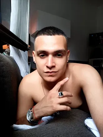 OnlyFans cuenta cristian2972 avatar 1