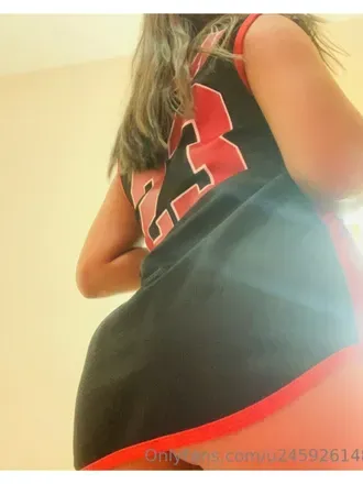 OnlyFans cuenta lizvares avatar 1