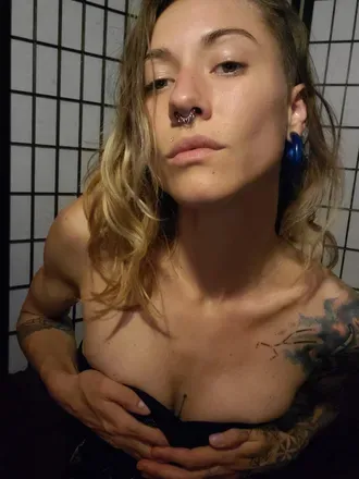 OnlyFans cuenta move.into.arousal avatar 1