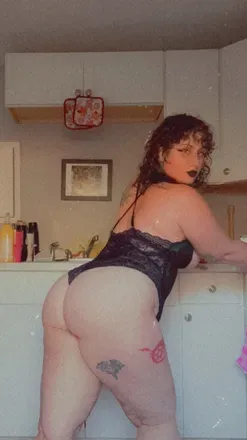 OnlyFans account  teebee4 avatar 1