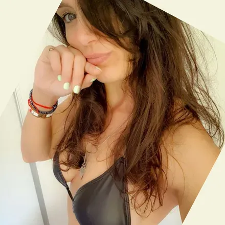 OnlyFans cuenta romisixx avatar 1