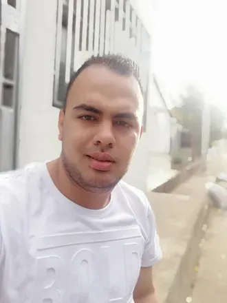 OnlyFans cuenta reynaldoruedaxxx header 2