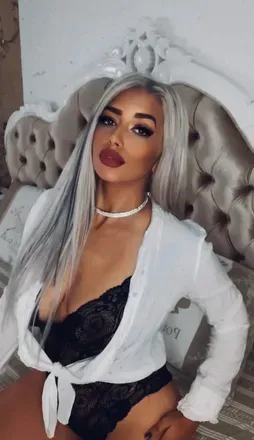 OnlyFans cuenta allexaall header 2