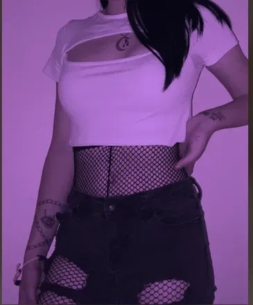 OnlyFans account  chicgoth avatar 1