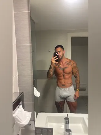 OnlyFans cuenta gonza.only header 2