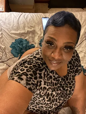OnlyFans account  msjuicycutie814 header 2