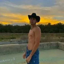 OnlyFans cuenta sfboibby avatar 1