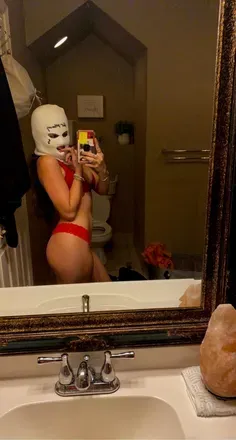 OnlyFans cuenta bambiafterdarkk header 2