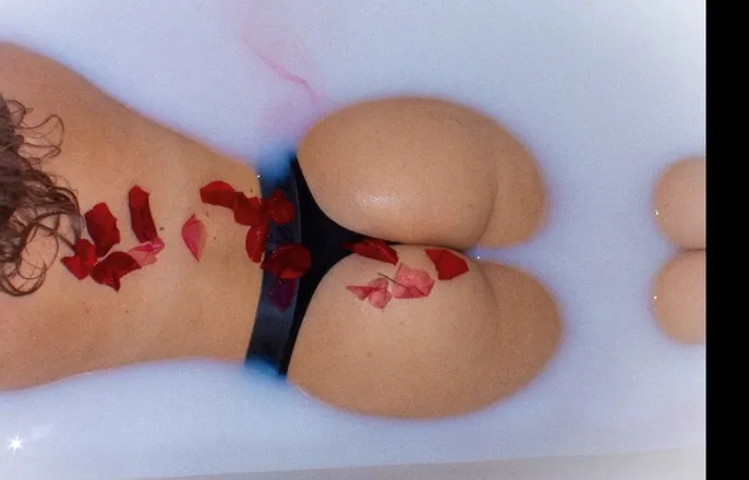 OnlyFans cuenta lilhazelrey header 2