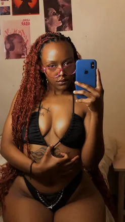 OnlyFans cuenta aniyaah header 2