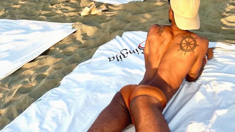 OnlyFans account  astroe header 2