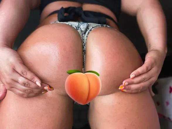 OnlyFans cuenta thenaughtypeach30 avatar 1