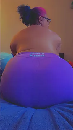 OnlyFans cuenta mixedbunnii header 2