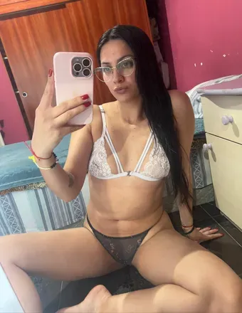 OnlyFans account  bribebeee avatar 1