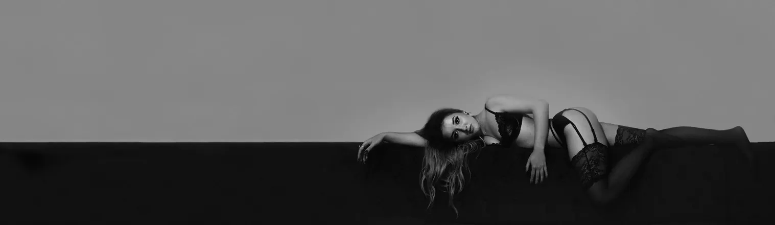 OnlyFans account  hellenquinn header 2