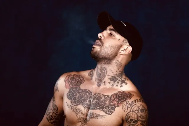 OnlyFans cuenta charlyambrosio header 2
