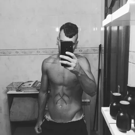 OnlyFans account  punkboyarturo avatar 1