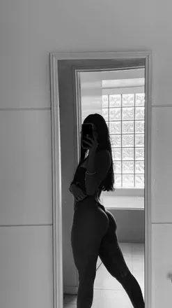 OnlyFans cuenta yourlasha avatar 1