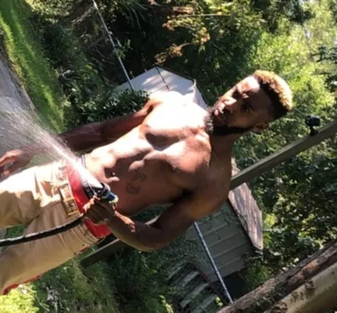 OnlyFans cuenta cowboy.fly header 2
