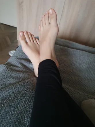 OnlyFans account  tothesun header 2