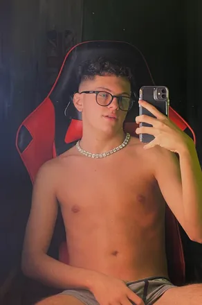OnlyFans cuenta alexxonly3 avatar 1