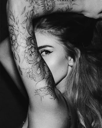 OnlyFans cuenta katris7 header 2