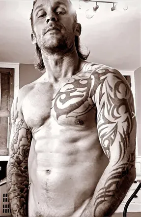OnlyFans cuenta alphamaleukvip avatar 1