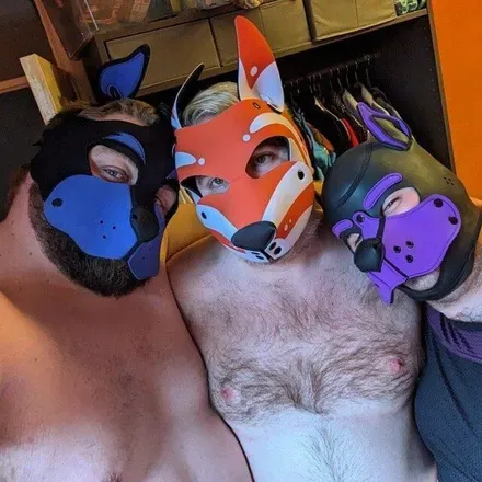 OnlyFans account  thewolfpac avatar 1