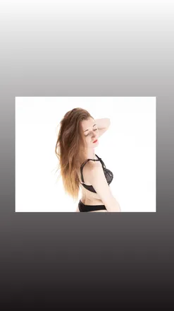 OnlyFans cuenta sophxxoxx header 2