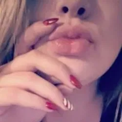 OnlyFans cuenta xoxxxmegs avatar 1