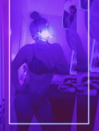 OnlyFans account  little_lm11288 avatar 1