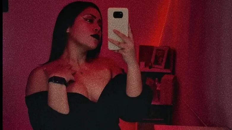 OnlyFans cuenta milarouge header 2