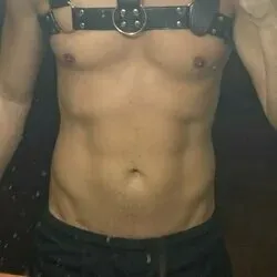 OnlyFans cuenta h0rnyboytoy26 avatar 1