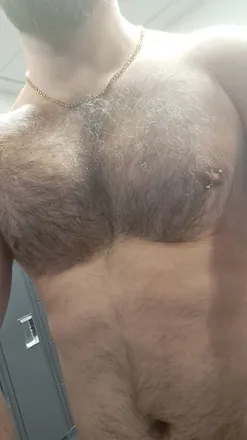 OnlyFans cuenta yngdaddyto header 2