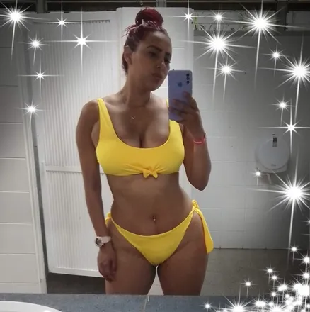 OnlyFans cuenta samanth02823263 header 2