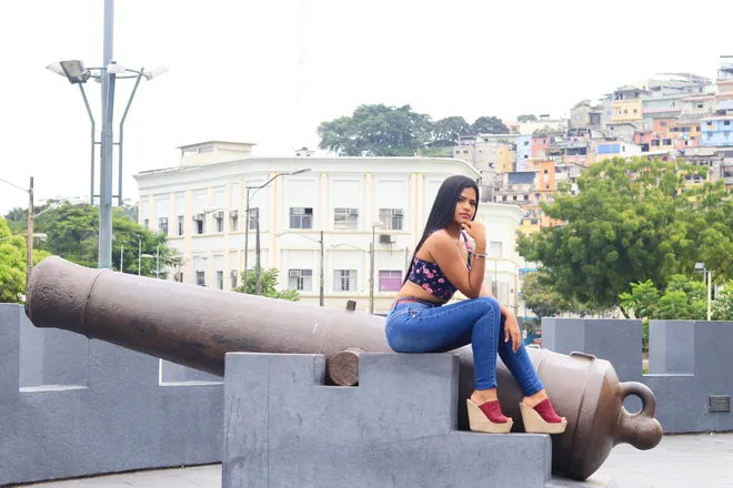 OnlyFans cuenta kary_moralesz header 2