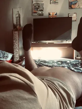 OnlyFans cuenta itsmanuyoung header 2