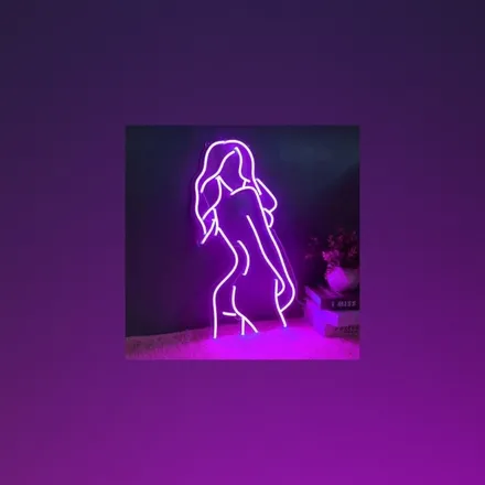 OnlyFans cuenta amberviolet24 header 2